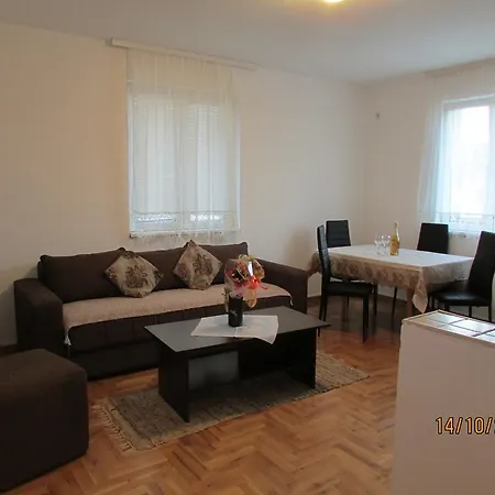 Apartment Debora